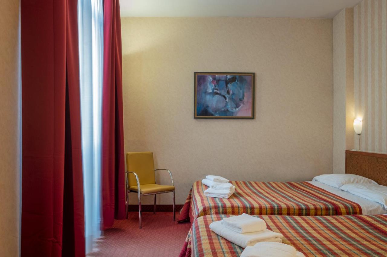 Meditur Hotel Pisa Migliarino Pisano Kültér fotó