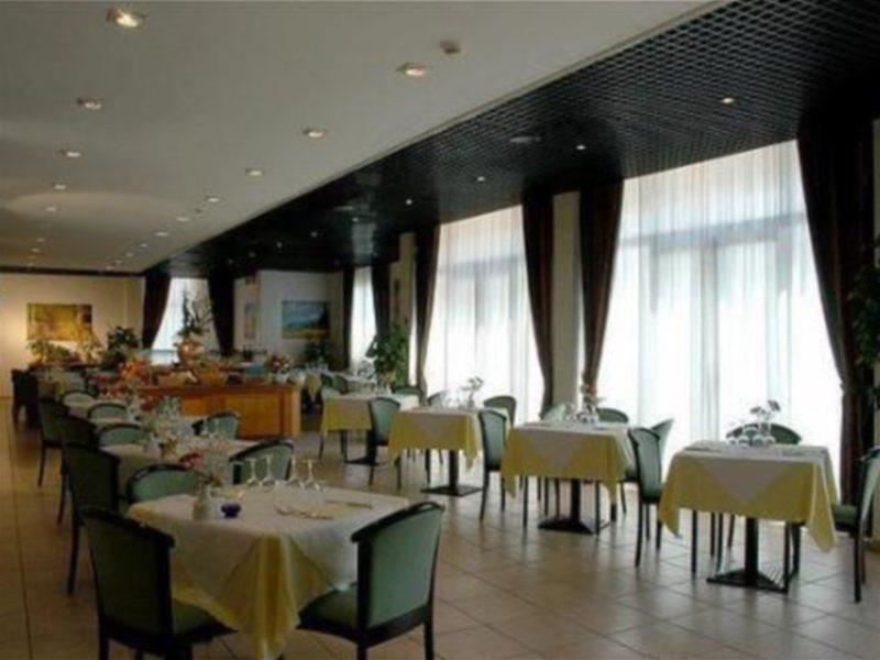 Meditur Hotel Pisa Migliarino Pisano Kültér fotó