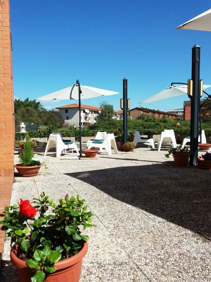Meditur Hotel Pisa Migliarino Pisano Kültér fotó