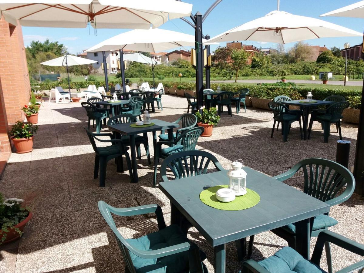 Meditur Hotel Pisa Migliarino Pisano Kültér fotó