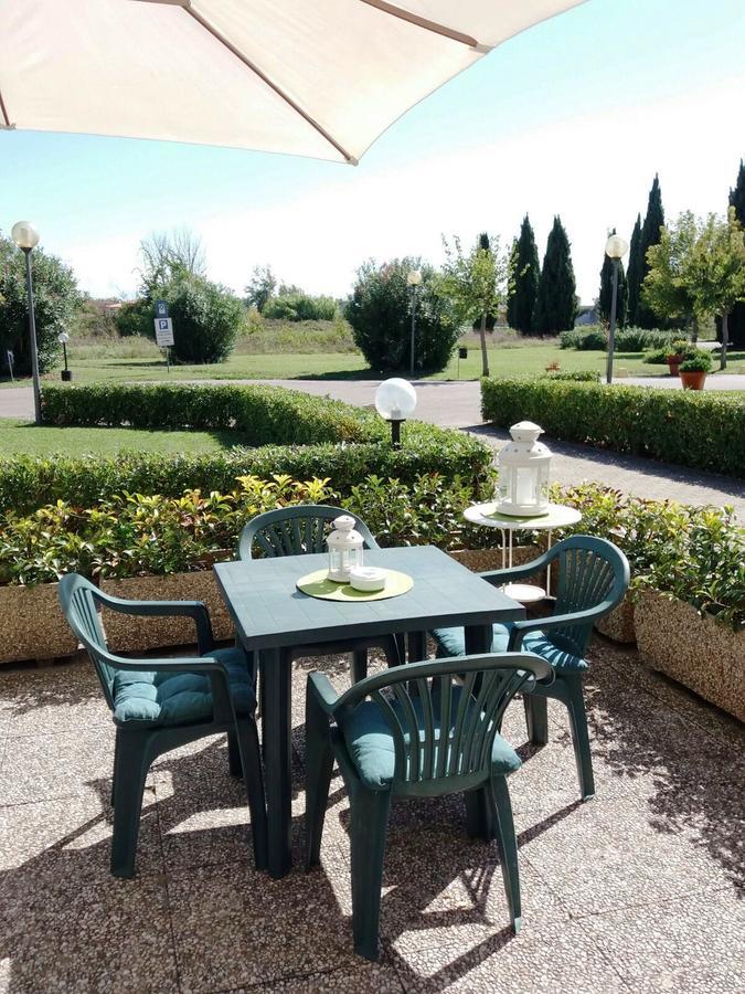Meditur Hotel Pisa Migliarino Pisano Kültér fotó