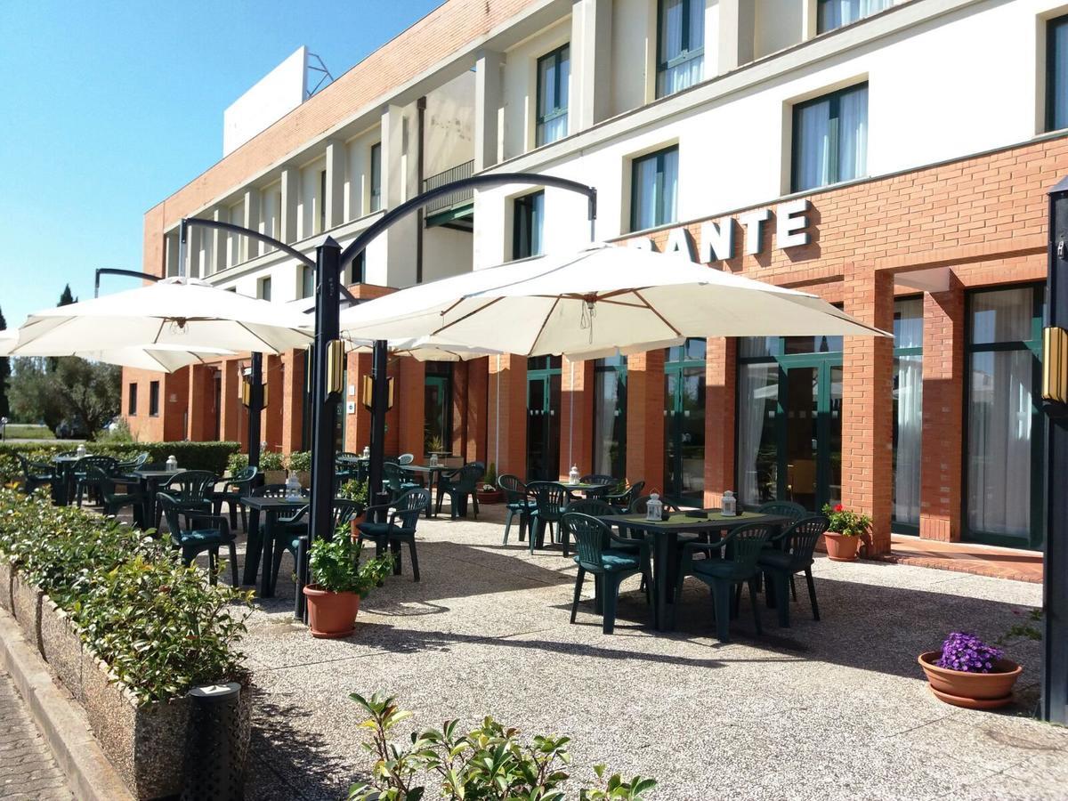 Meditur Hotel Pisa Migliarino Pisano Kültér fotó