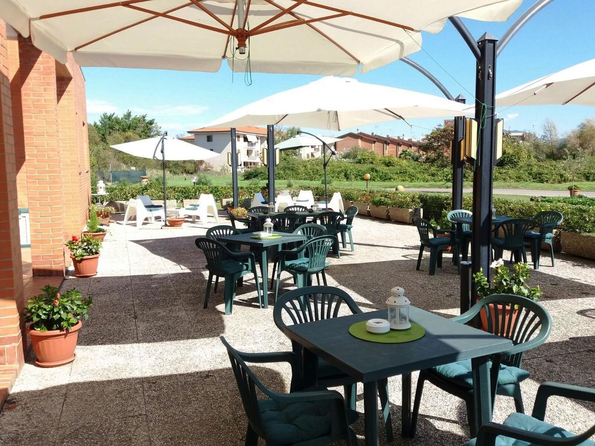 Meditur Hotel Pisa Migliarino Pisano Kültér fotó