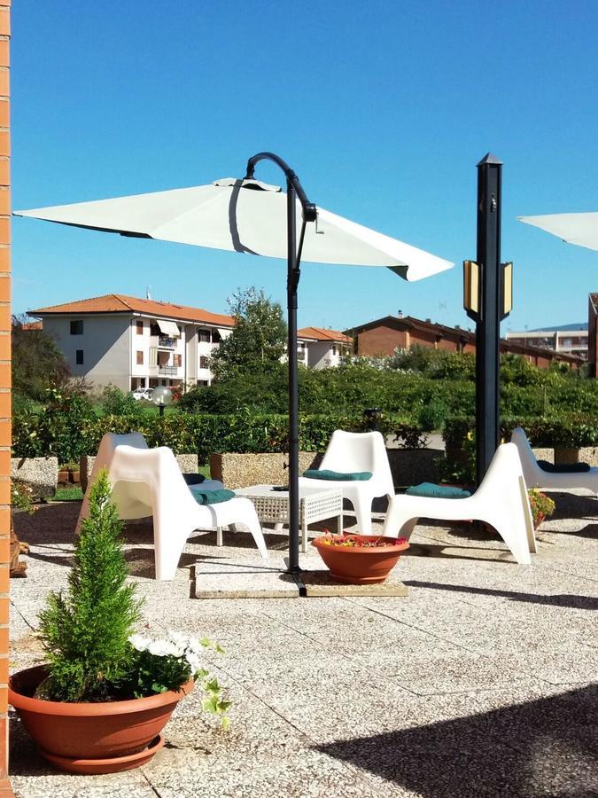 Meditur Hotel Pisa Migliarino Pisano Kültér fotó