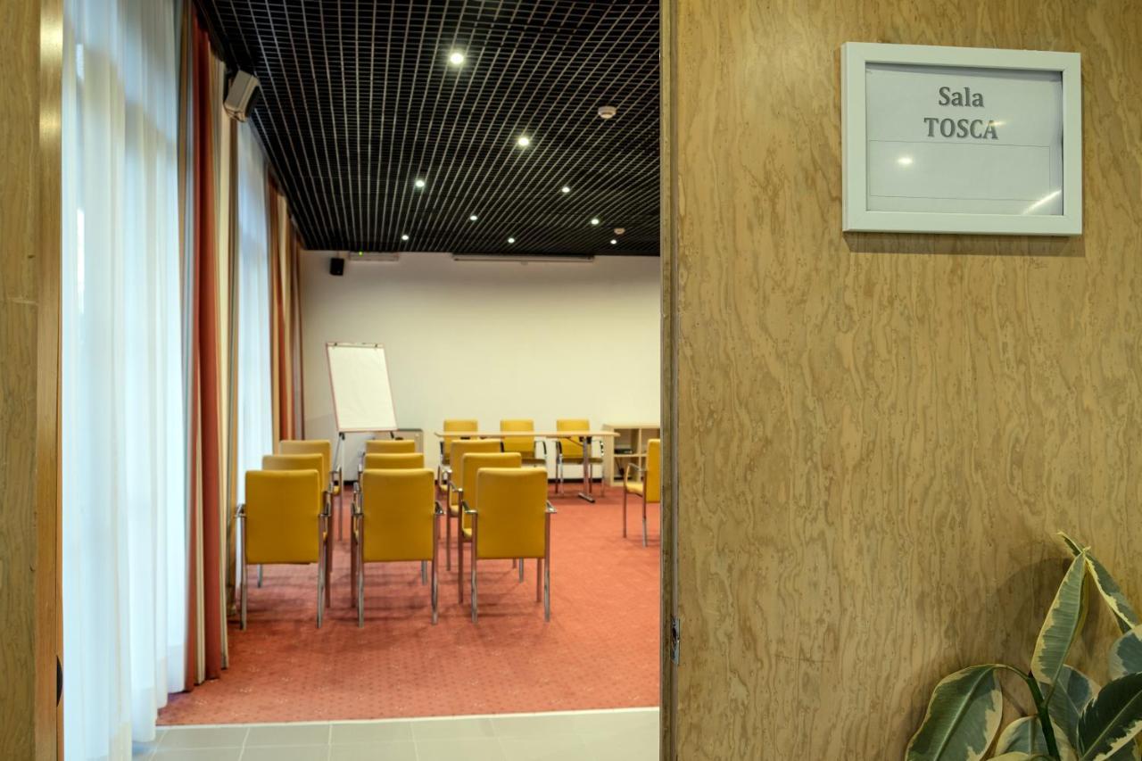 Meditur Hotel Pisa Migliarino Pisano Kültér fotó